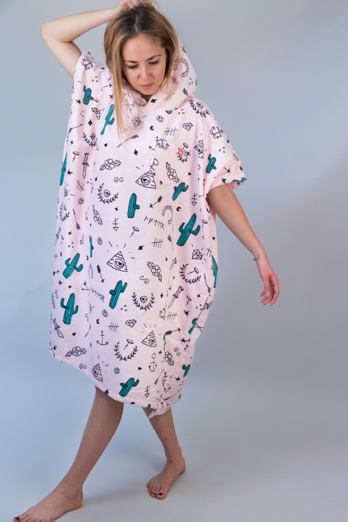 Poncho After Essentials Hype Pale Pink