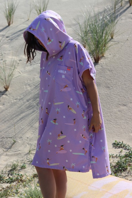 Poncho After Essentials GIRLS UP x Les Nenettes