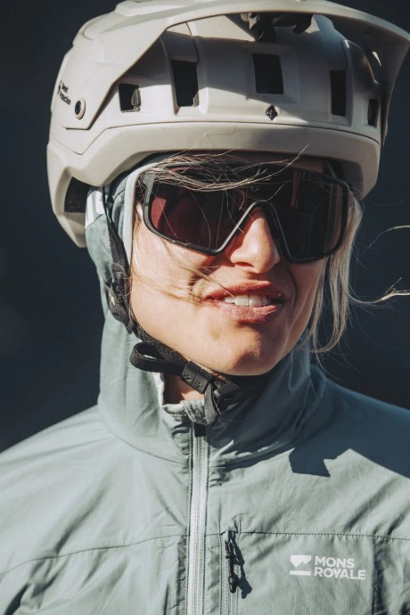 Veste à capuche en mérinos Mons Royale Diversion Wind jacket Desert Sage
