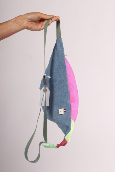 Sac banane Za Fly x Girls Up Toile de Parapente et Jean's, Turquoise, Rose et Jaune