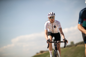 Je me mets au vélo : vélo de route ou VTT ?
